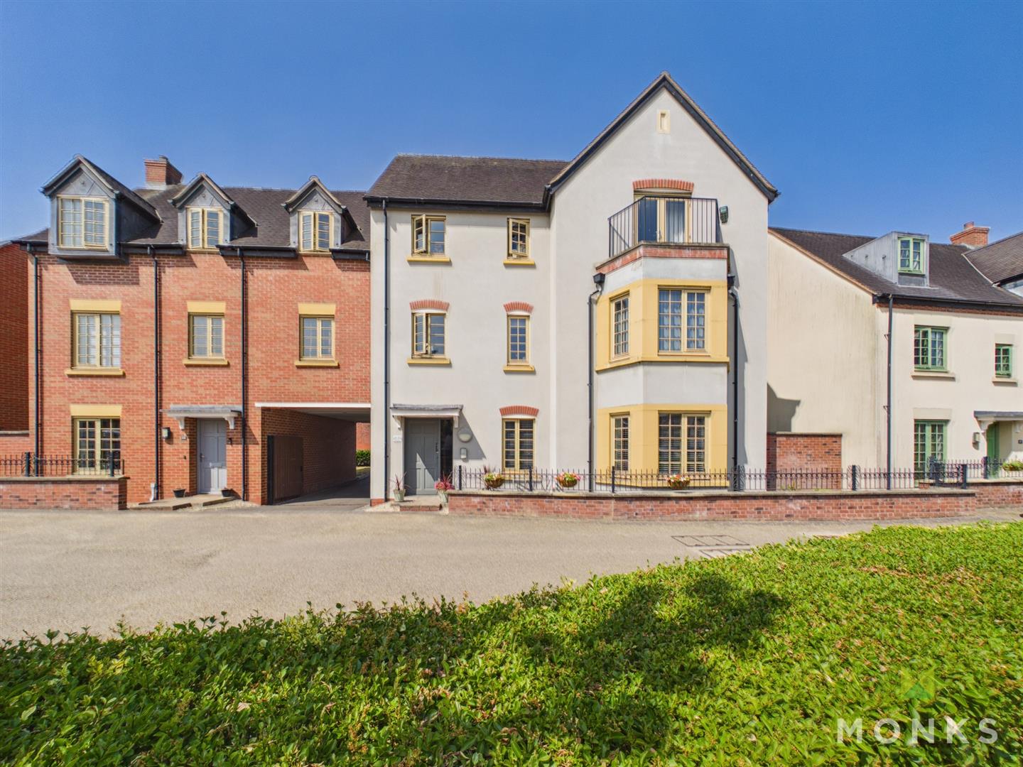 19 St. Johns Walk, Telford, TF4 2FT Let Agreed